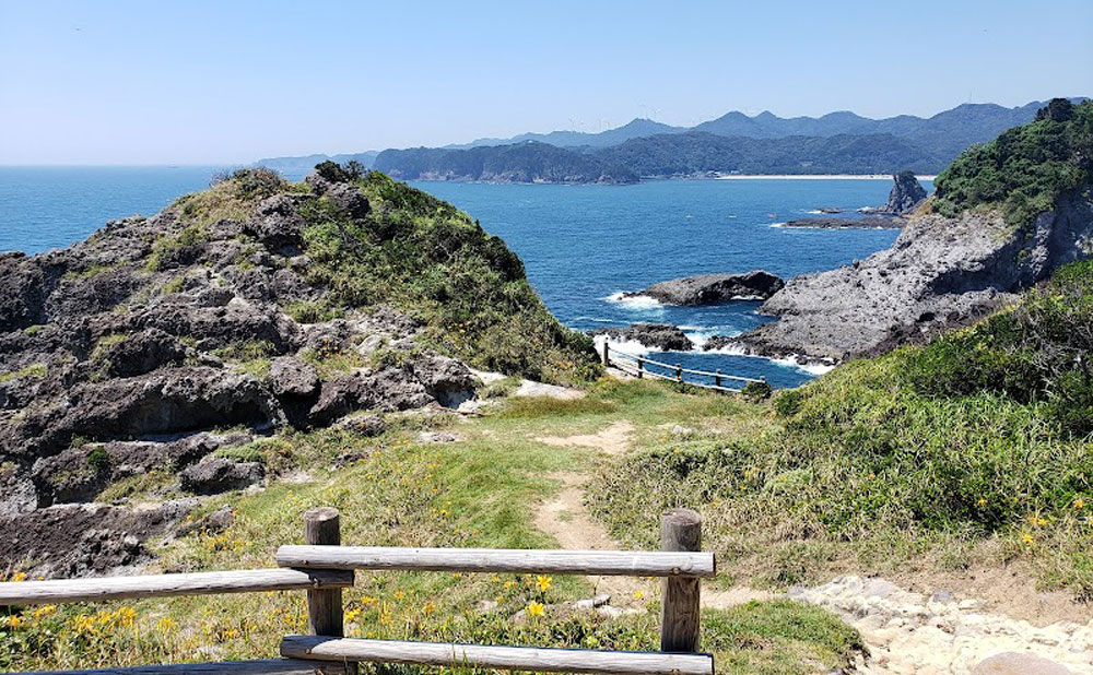 タライ岬遊歩道