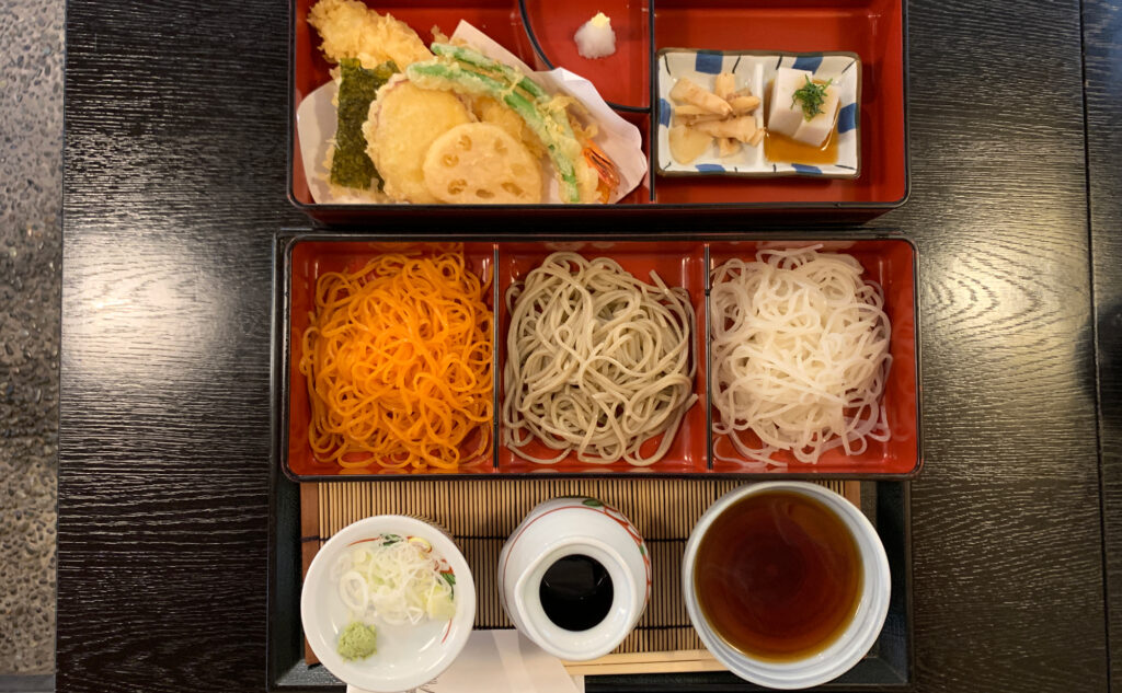 江戸変わりそば「飯嶋」(iijima) 天三色