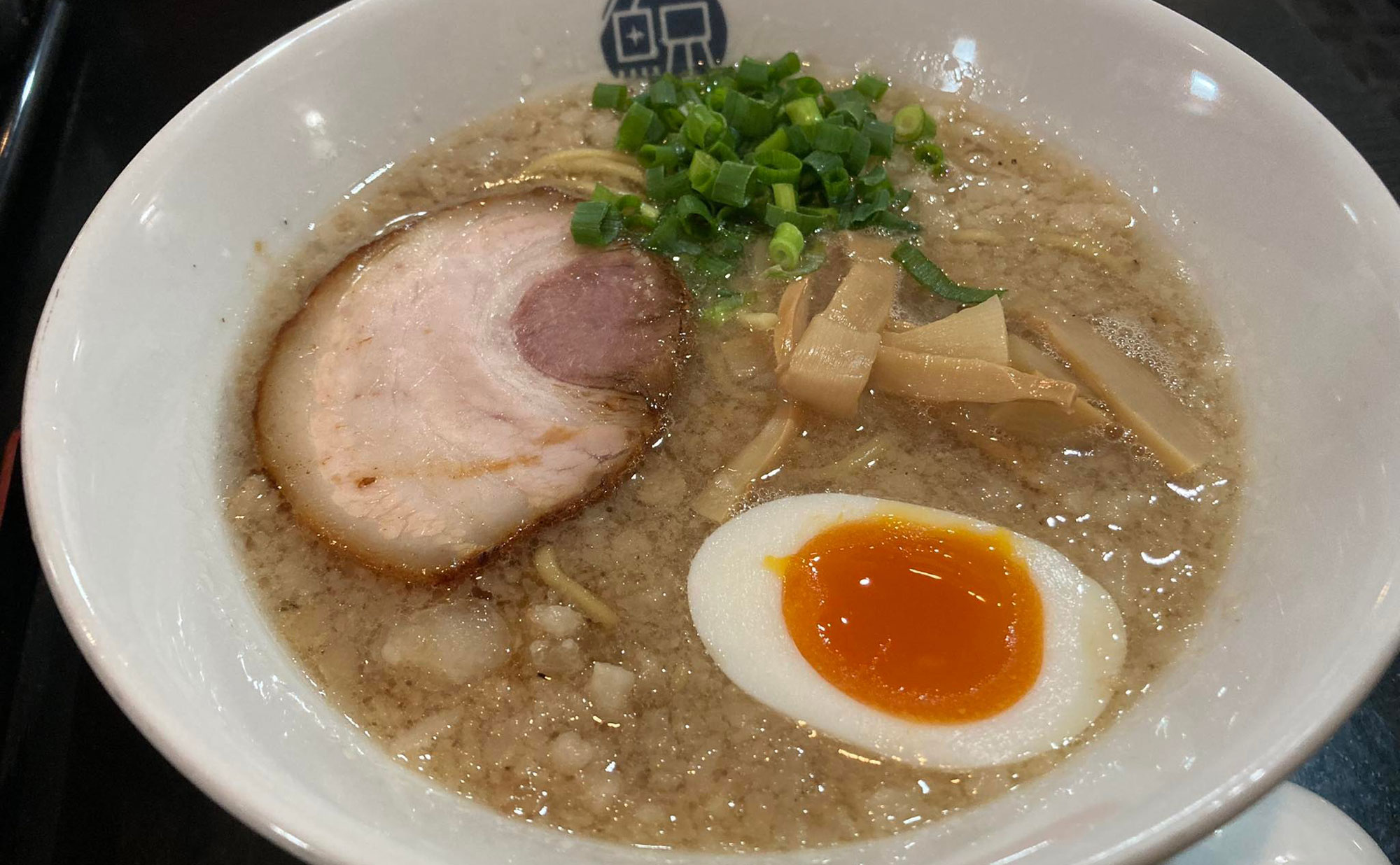 伊豆の国市 ラーメン「一匹の鯨」(Ippikinokujira) 懐かしのしょうゆらーめん