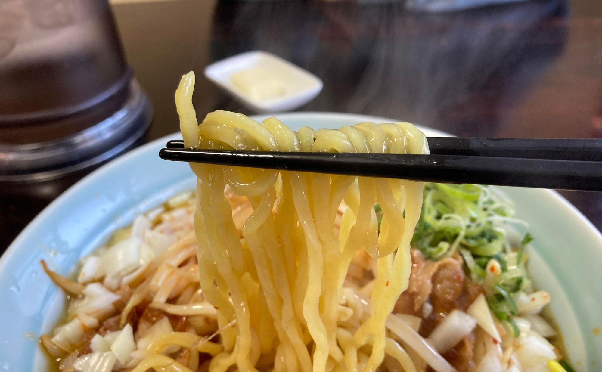 三島 ラーメン「七転八起」(Nanakorobiyaoki) 麺