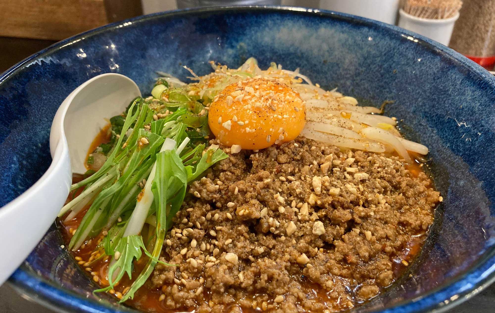 三島 ラーメン「はっせん」(Hassen) 担々麺