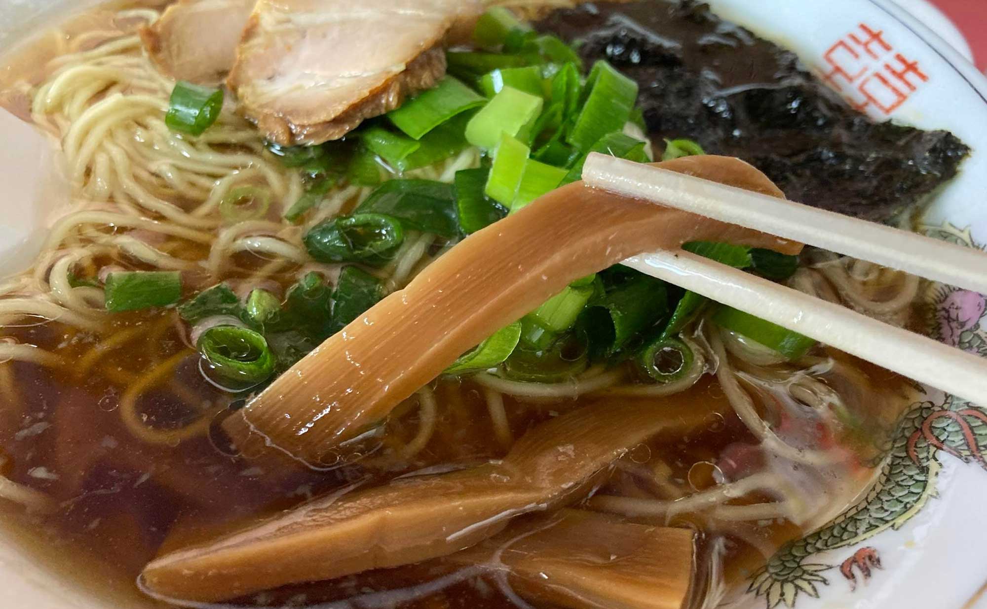 沼津 ラーメン「春来軒」(Shunraiken) メンマ