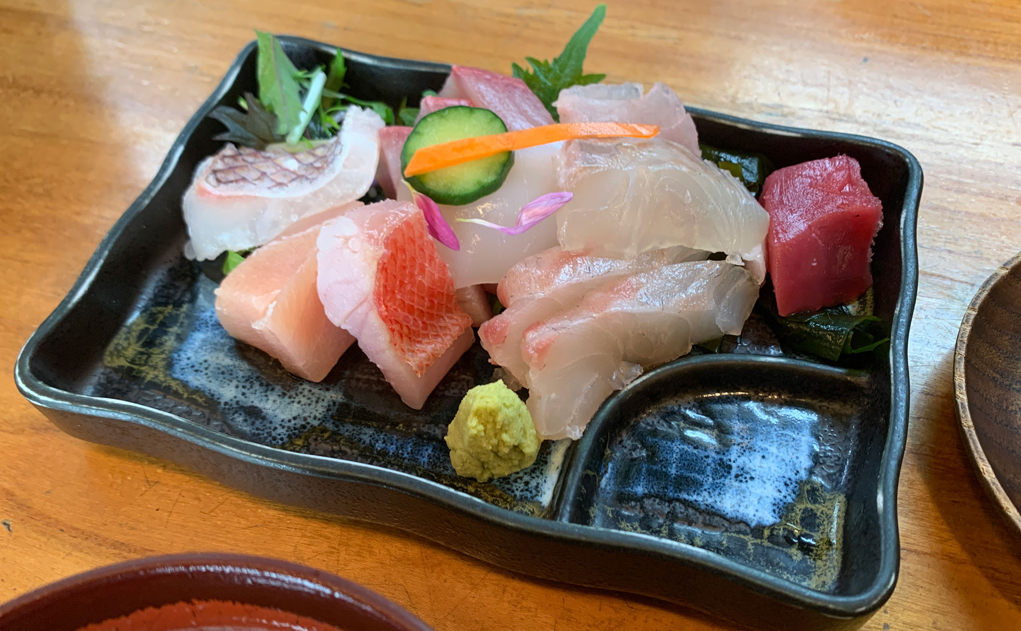 下田 海鮮「ごろさや」(Gorosaya) 刺身と金目の煮付け定食