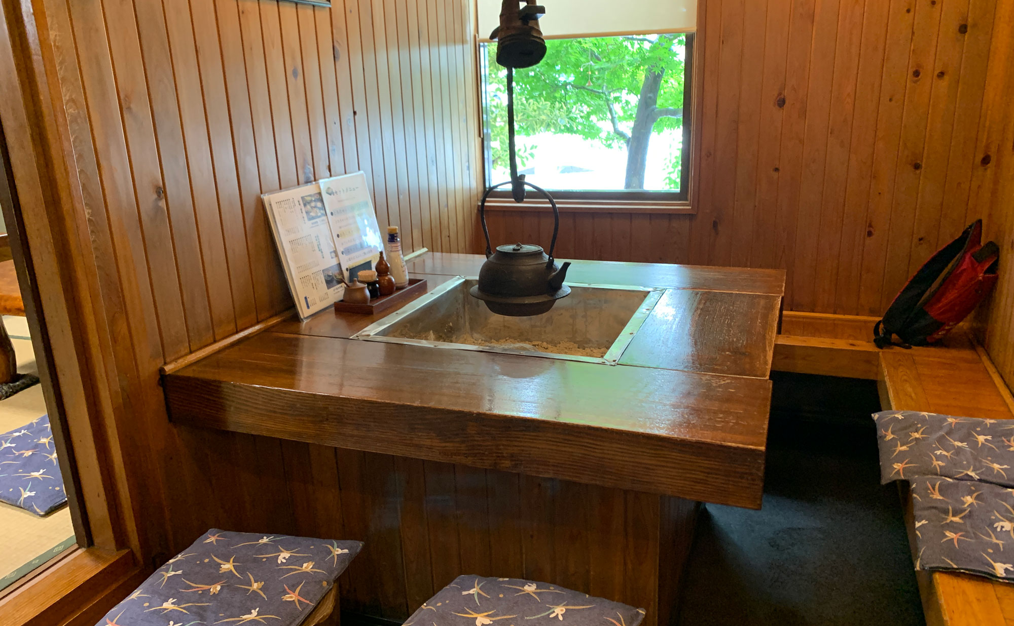 三島 蕎麦「砂場」(Sunaba) 店内